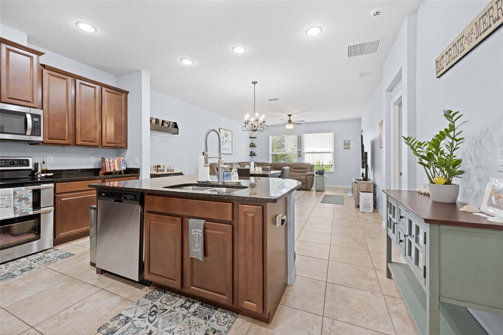 2201 PARROT FISH DR, HOLIDAY, FL, 34691