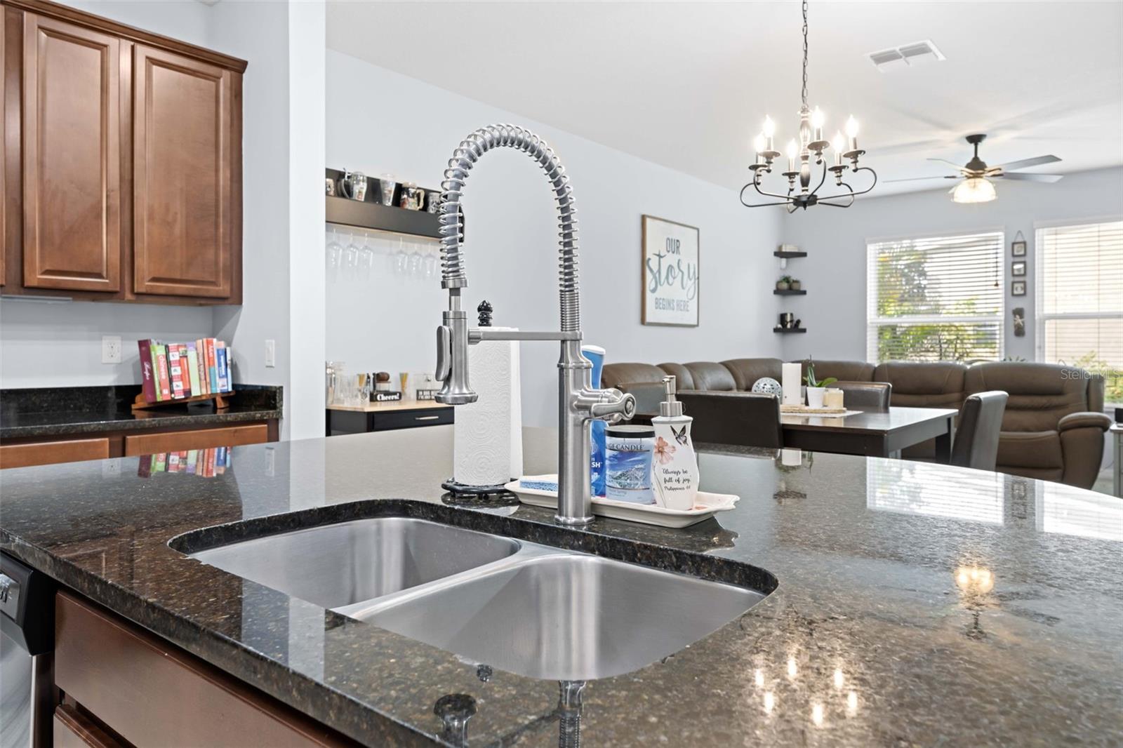 2201 PARROT FISH DR, HOLIDAY, FL, 34691