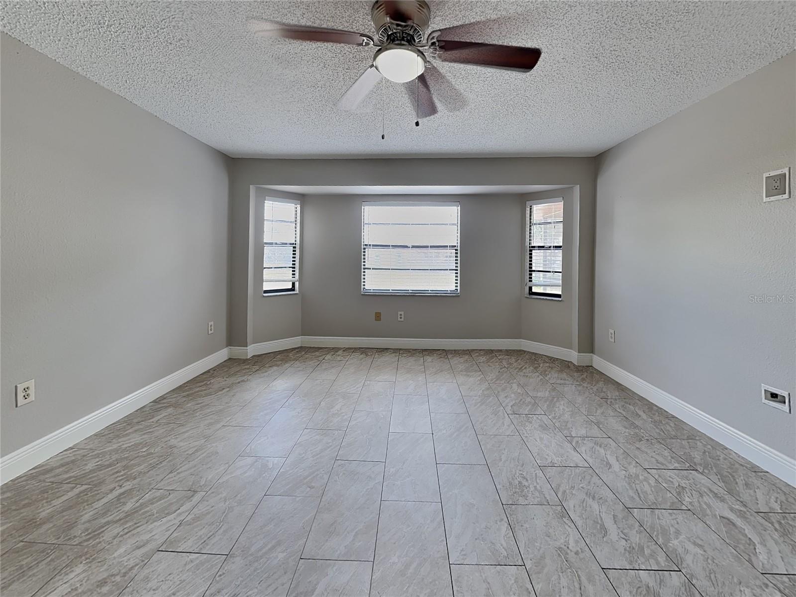 PORT CHARLOTTE SEC 033, PORT CHARLOTTE, FL, 33954