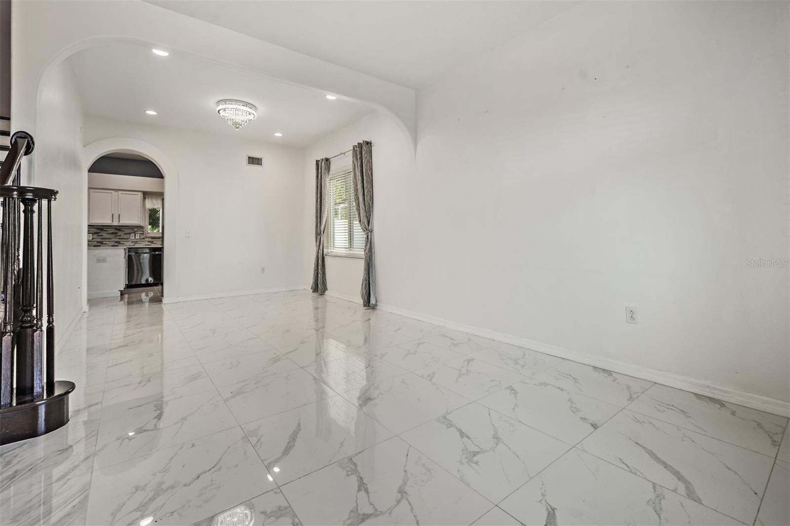 380 ROSALIND LN, OLDSMAR, FL, 34677