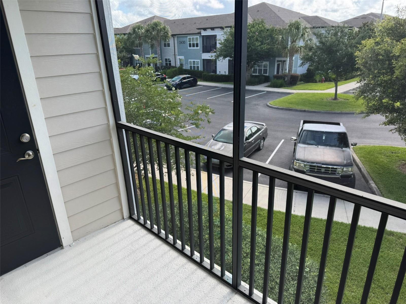 2420 ANN ROU RD #201, TAVARES, FL, 32778