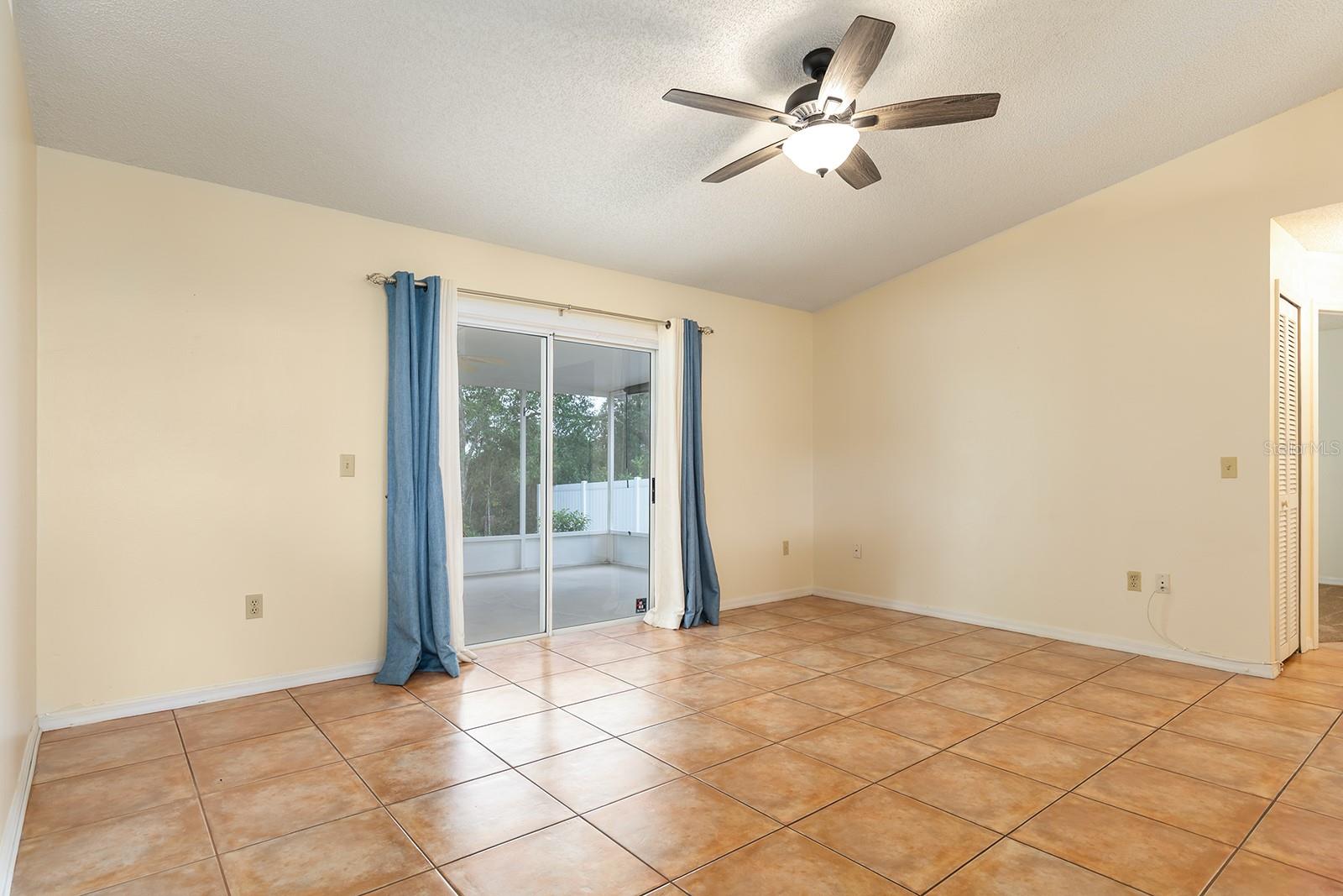 2076 S PARKTON DR, DELTONA, FL, 32725