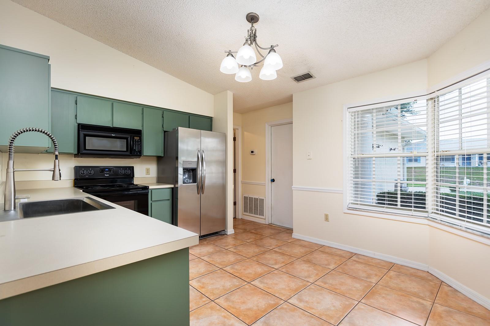 2076 S PARKTON DR, DELTONA, FL, 32725