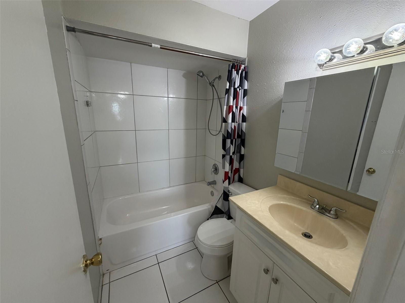 5317 CURRY FORD RD #Q201, ORLANDO, FL, 32812