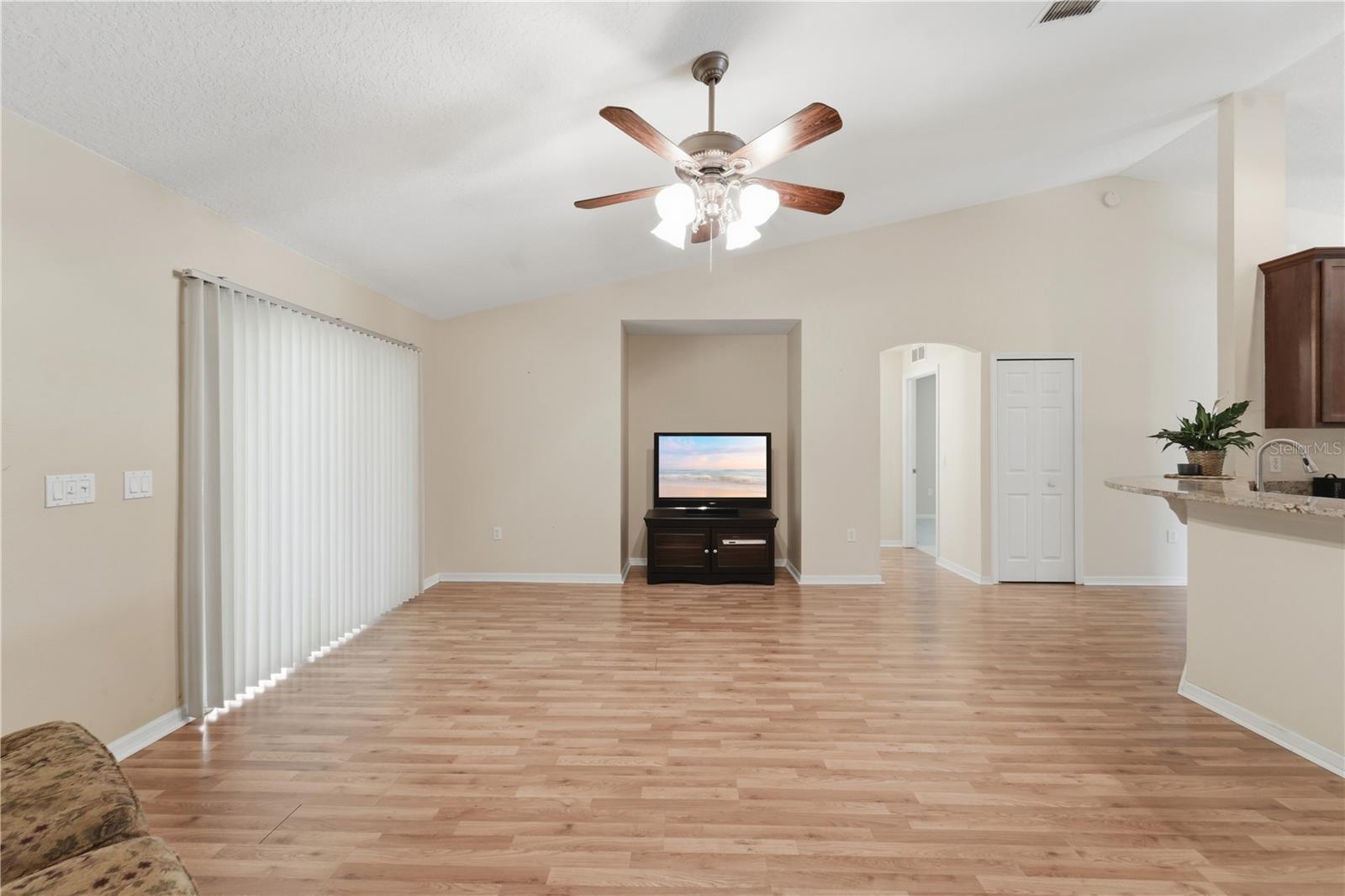712 CYPRESS OAK CIR, DELAND, FL, 32720