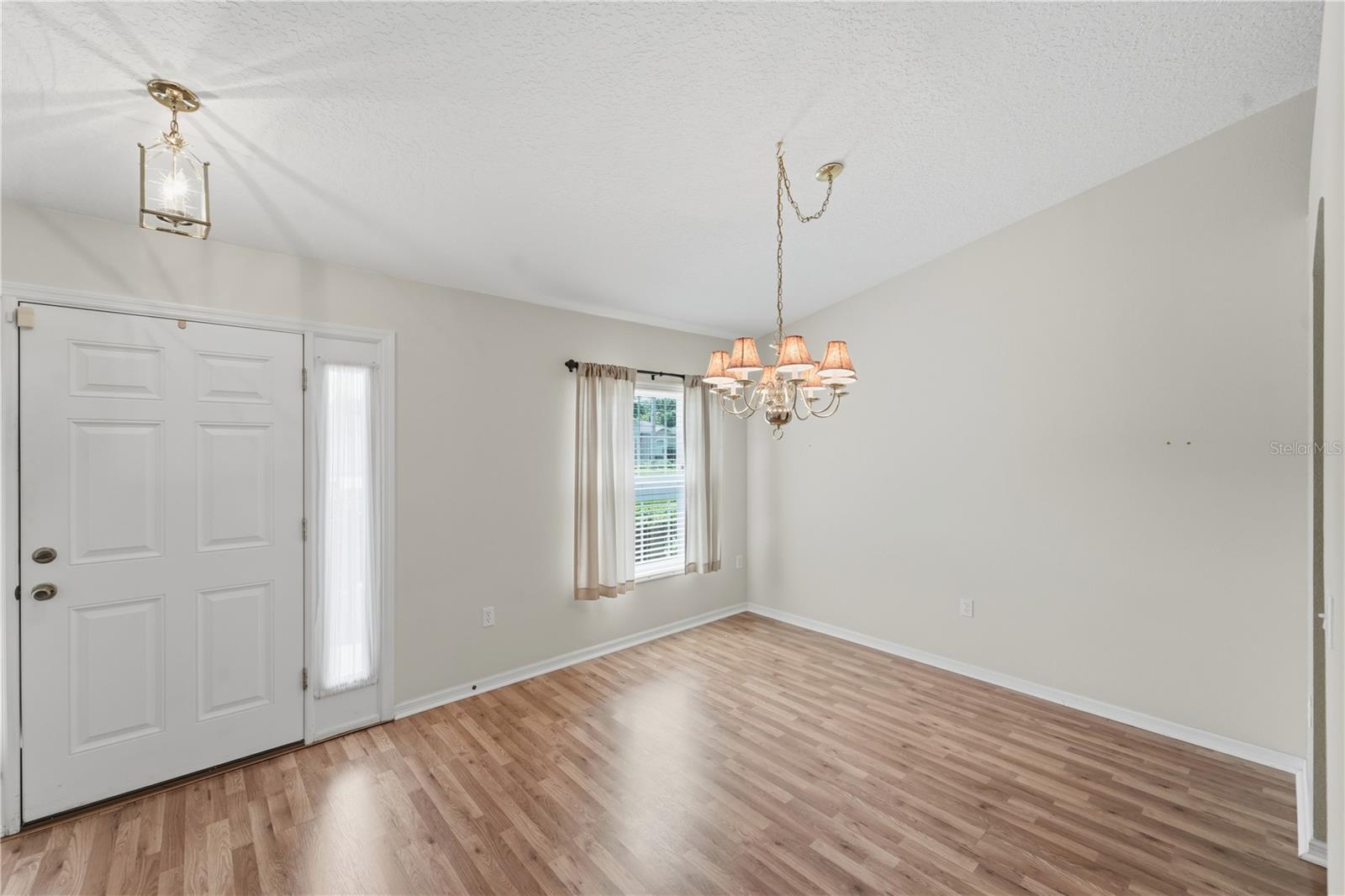 712 CYPRESS OAK CIR, DELAND, FL, 32720