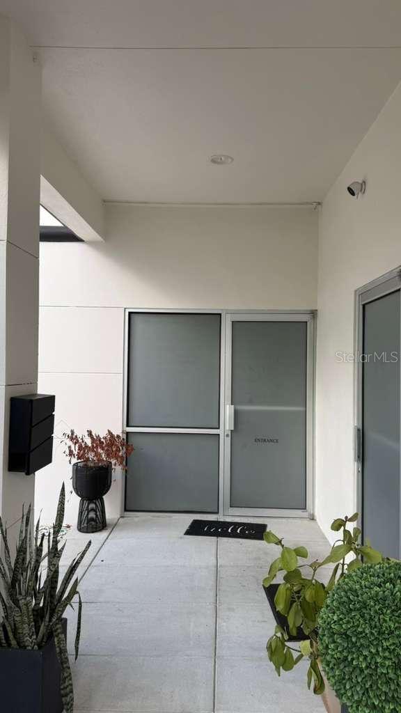 608 S TAMPANIA AVE, TAMPA, FL, 33609