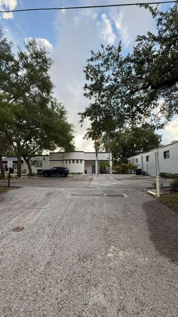 608 S TAMPANIA AVE, TAMPA, FL, 33609