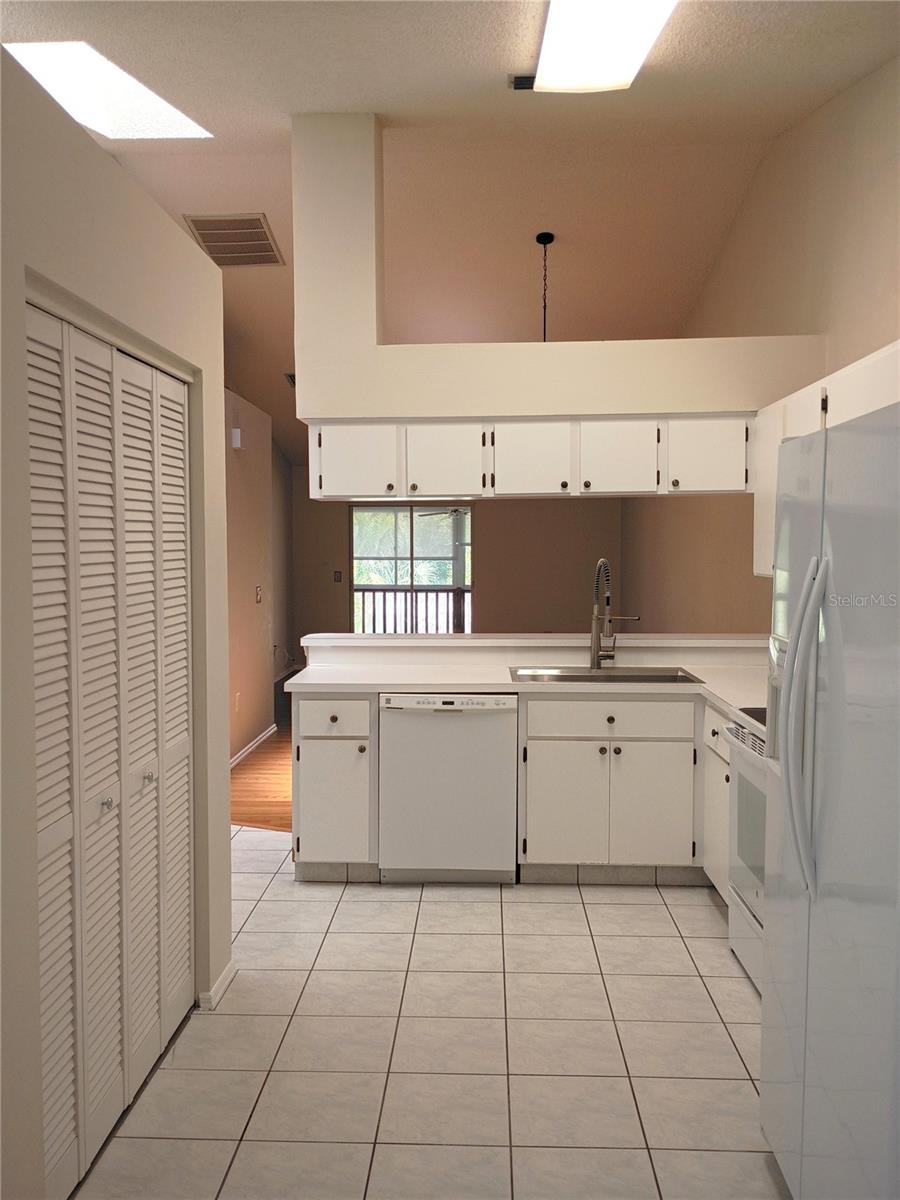 39650 US HIGHWAY 19 N #631, TARPON SPRINGS, FL, 34689