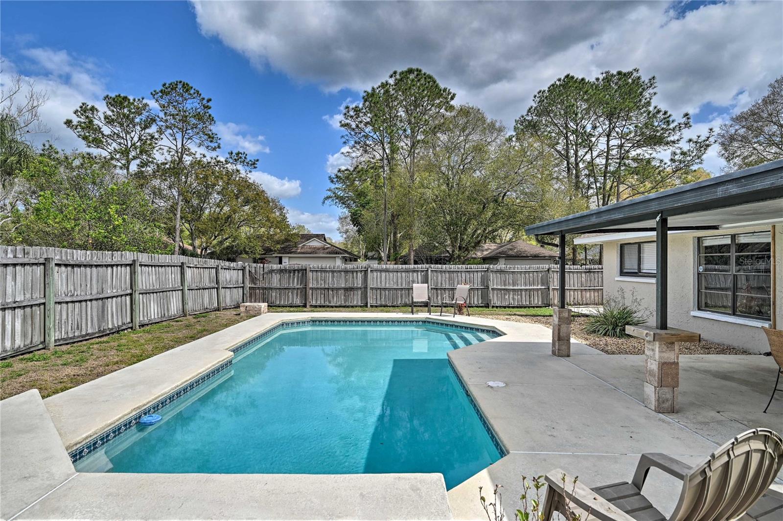 5120 NASHVILLE DR, TAMPA, FL, 33624