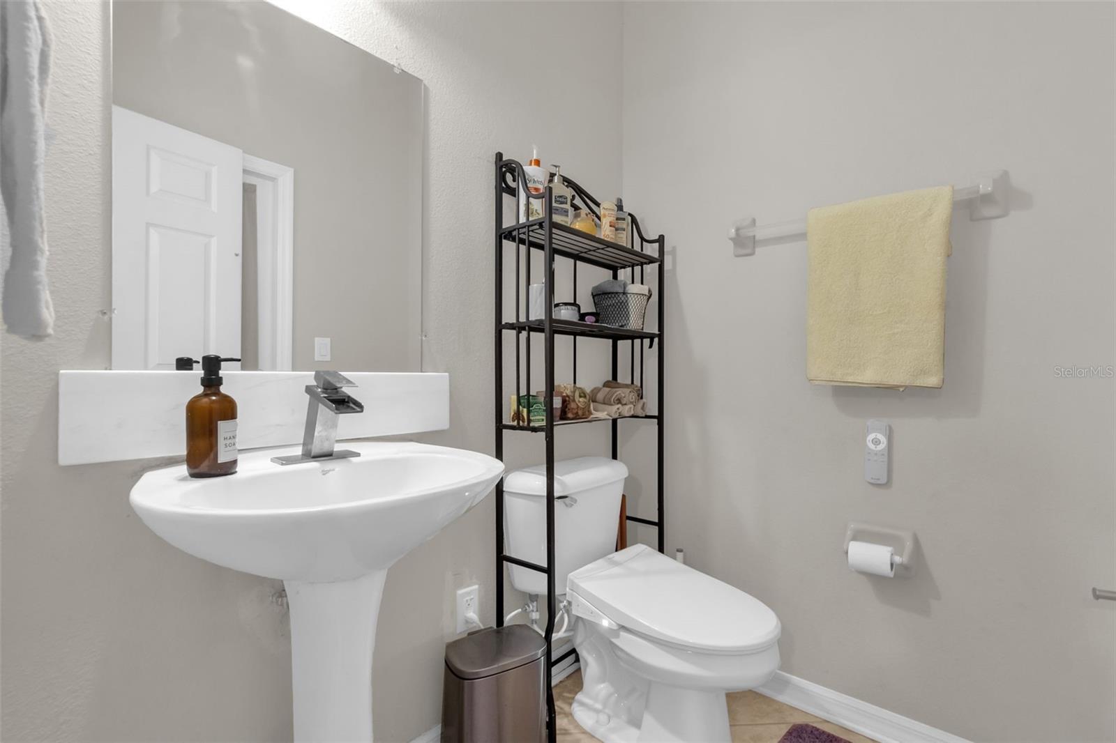 16117 COLCHESTER PALMS DR, TAMPA, FL, 33647