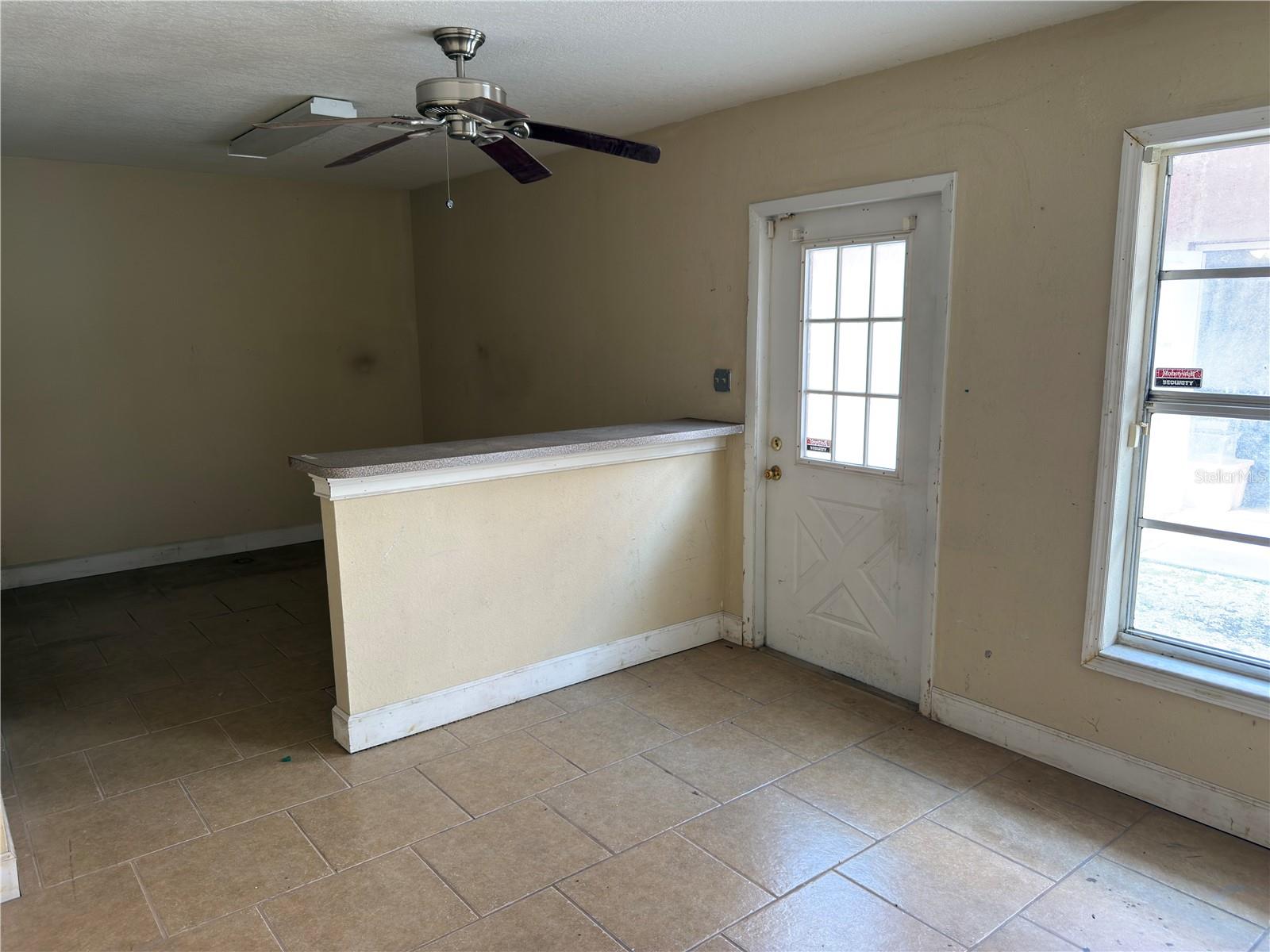 18290 PAULSON DR #4, PORT CHARLOTTE, FL, 33954
