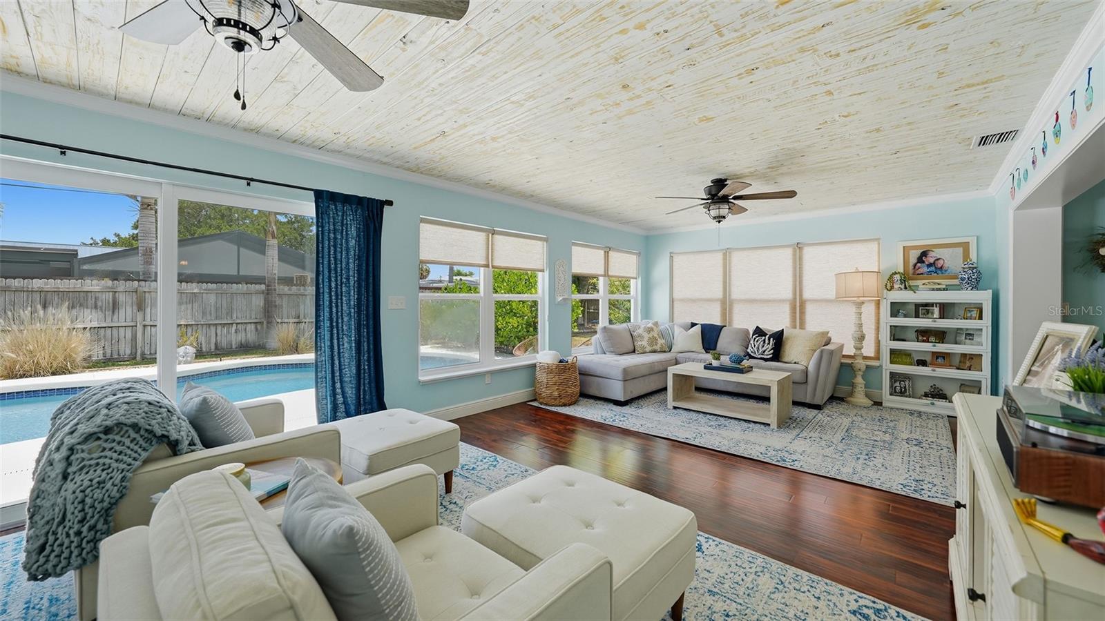 2561 SUNNYSIDE ST, SARASOTA, FL, 34239