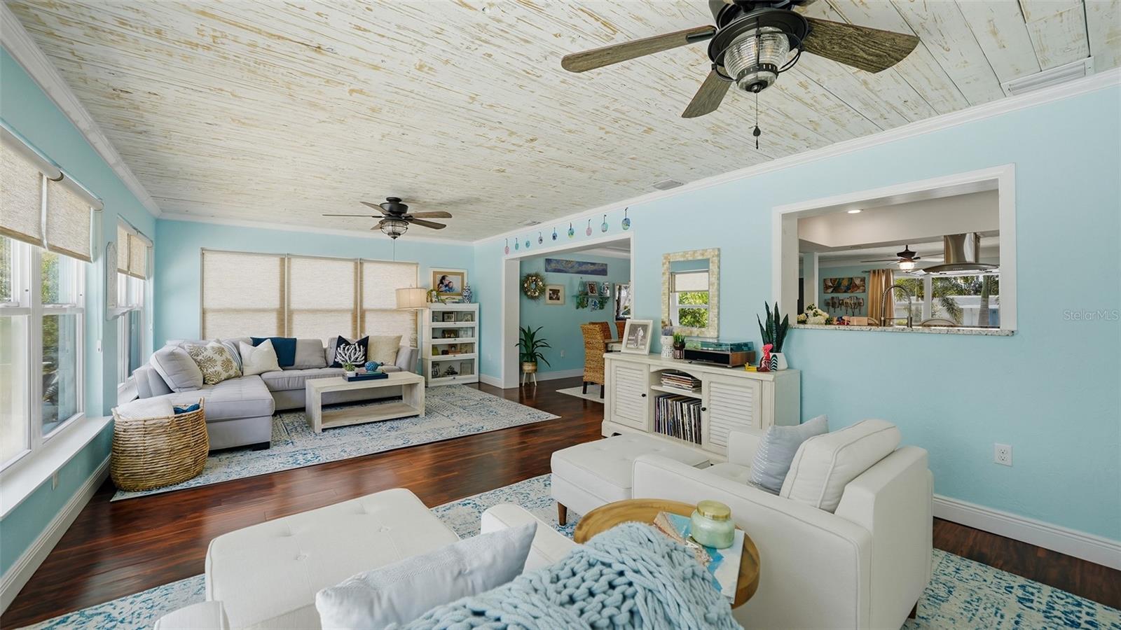 2561 SUNNYSIDE ST, SARASOTA, FL, 34239