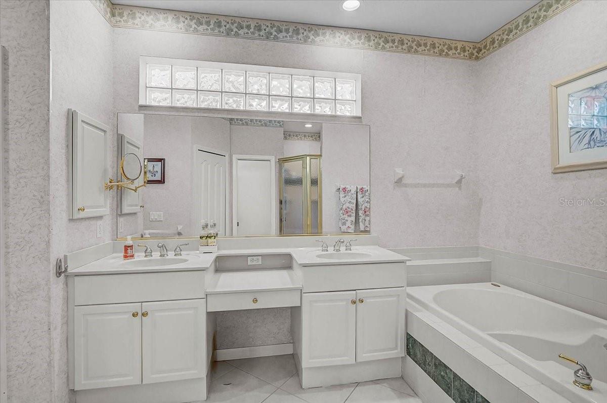 103 BISHOPS COURT RD, OSPREY, FL, 34229