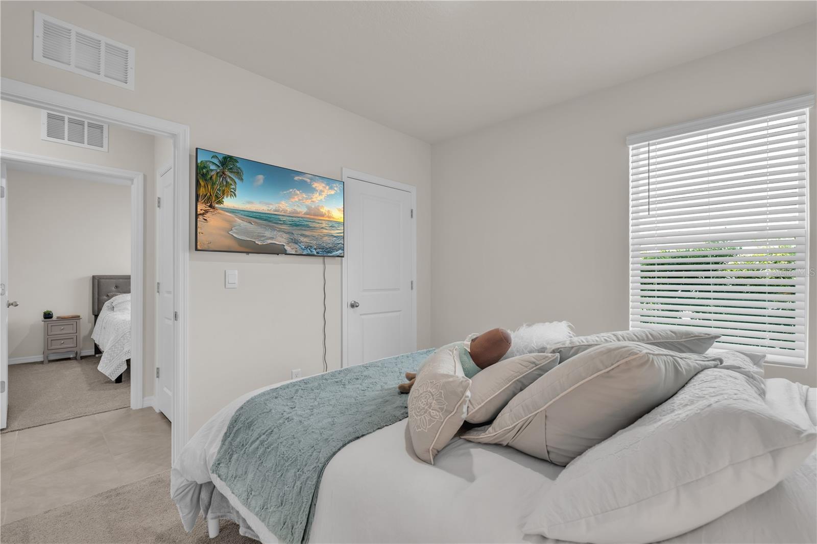 16905 YARD SPRING DR, BRADENTON, FL, 34211