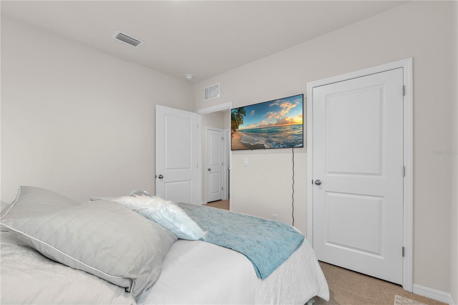 16905 YARD SPRING DR, BRADENTON, FL, 34211