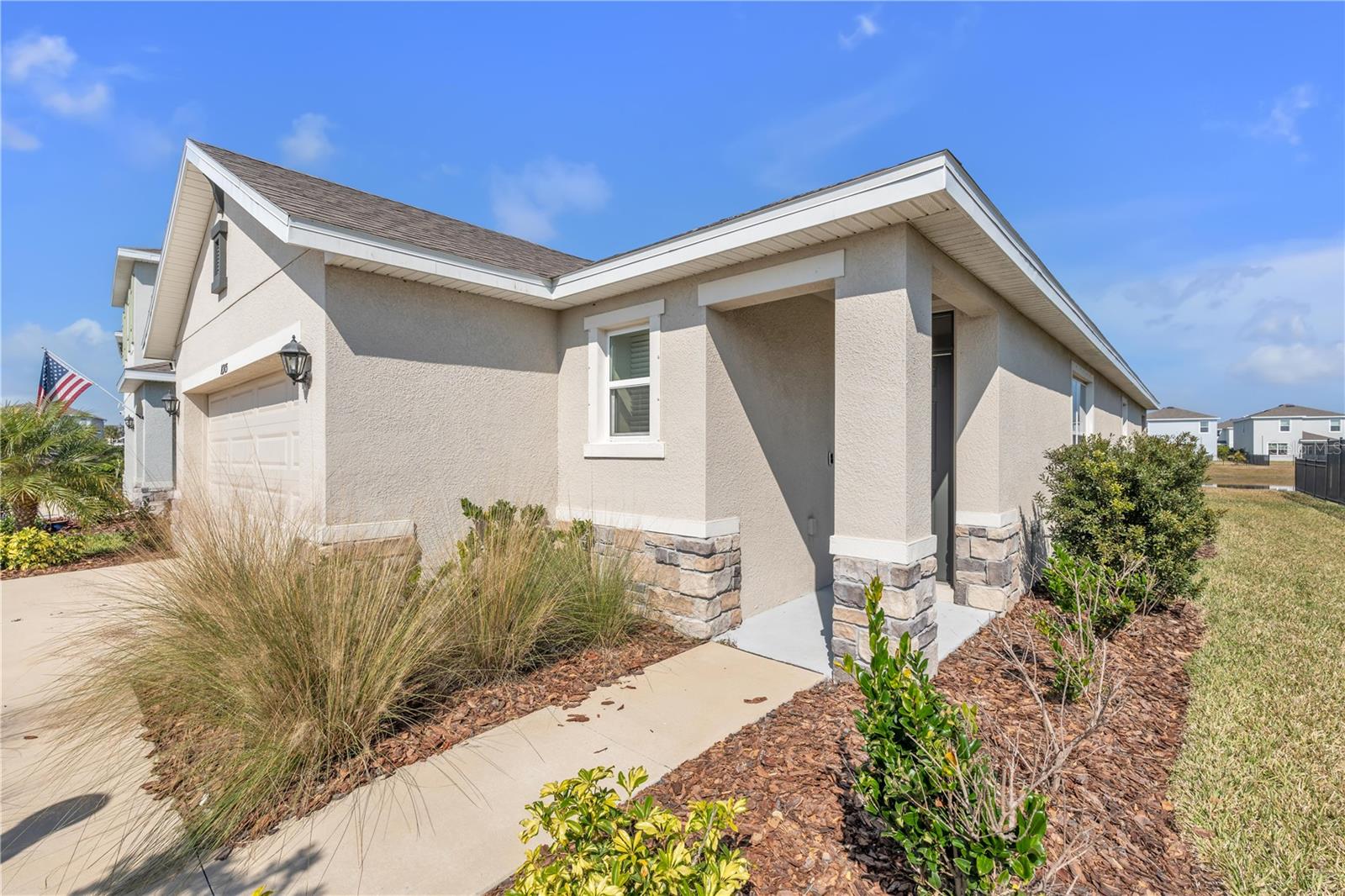 16905 YARD SPRING DR, BRADENTON, FL, 34211