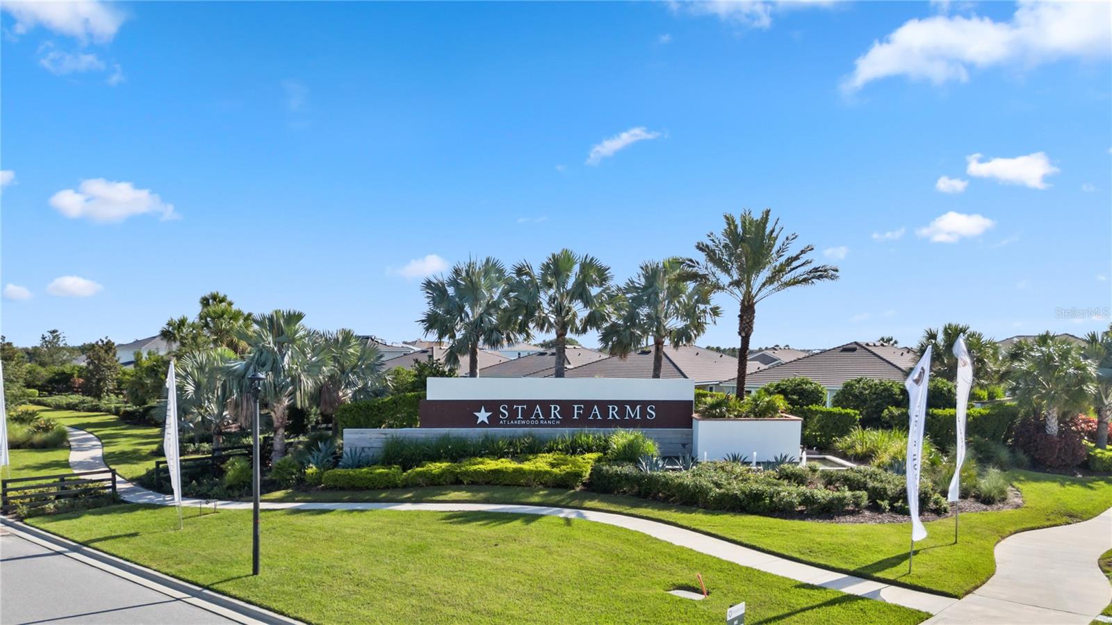 16905 YARD SPRING DR, BRADENTON, FL, 34211