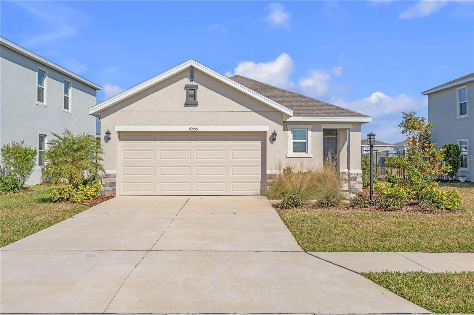 16905 YARD SPRING DR, BRADENTON, FL, 34211