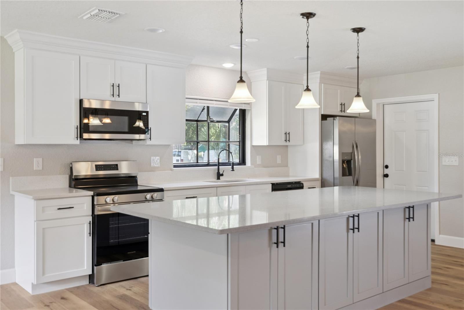601 E CITRUS ST, ALTAMONTE SPRINGS, FL, 32701
