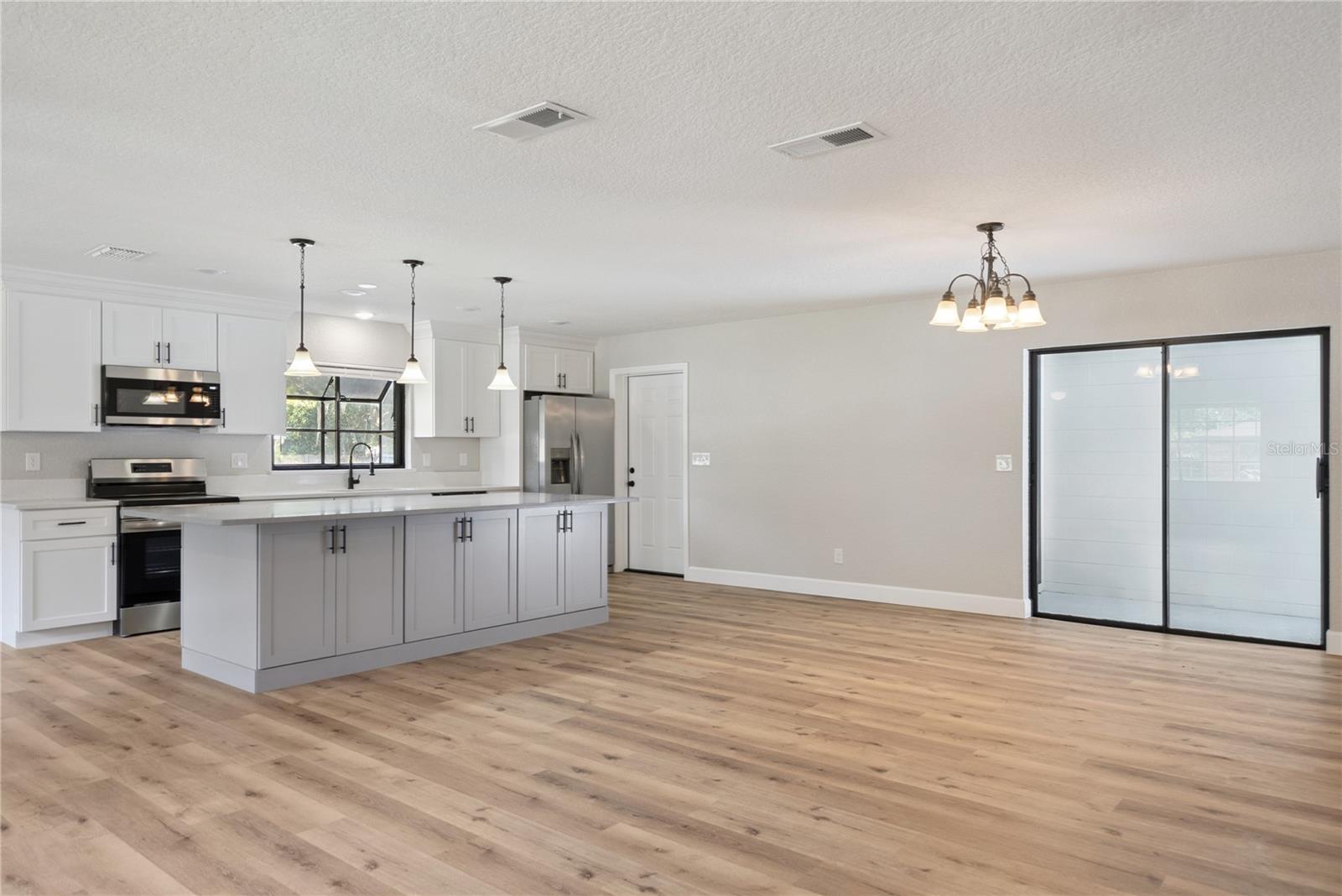 601 E CITRUS ST, ALTAMONTE SPRINGS, FL, 32701