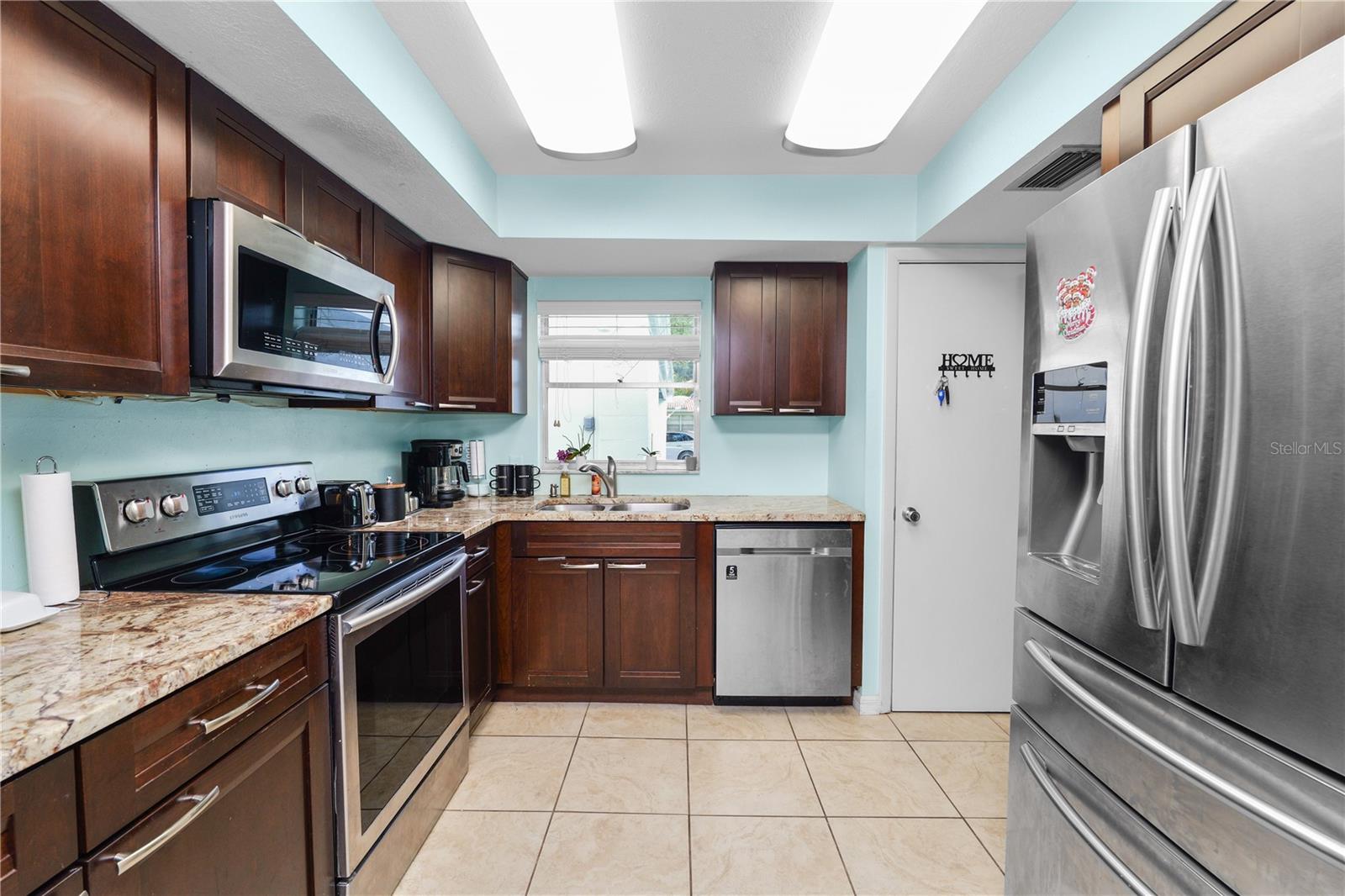 711 BARBER CIR #711, LAKELAND, FL, 33803
