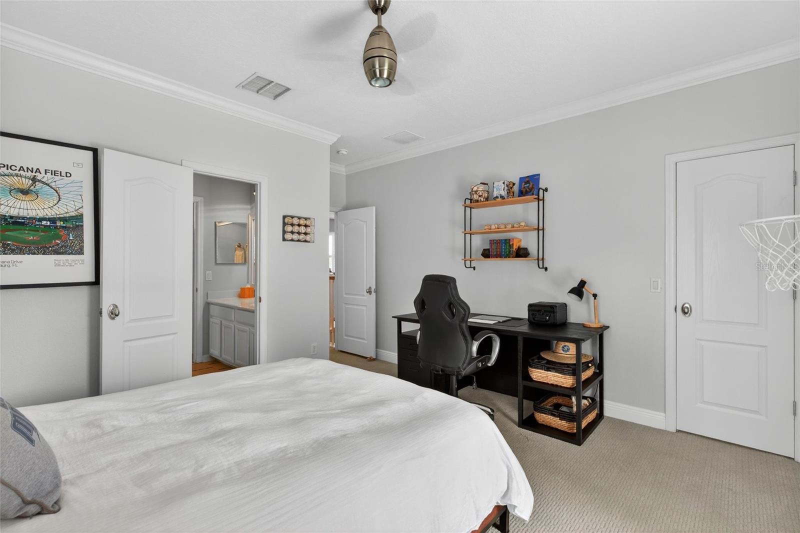 2001 BIDDLE ALY, ORLANDO, FL, 32814