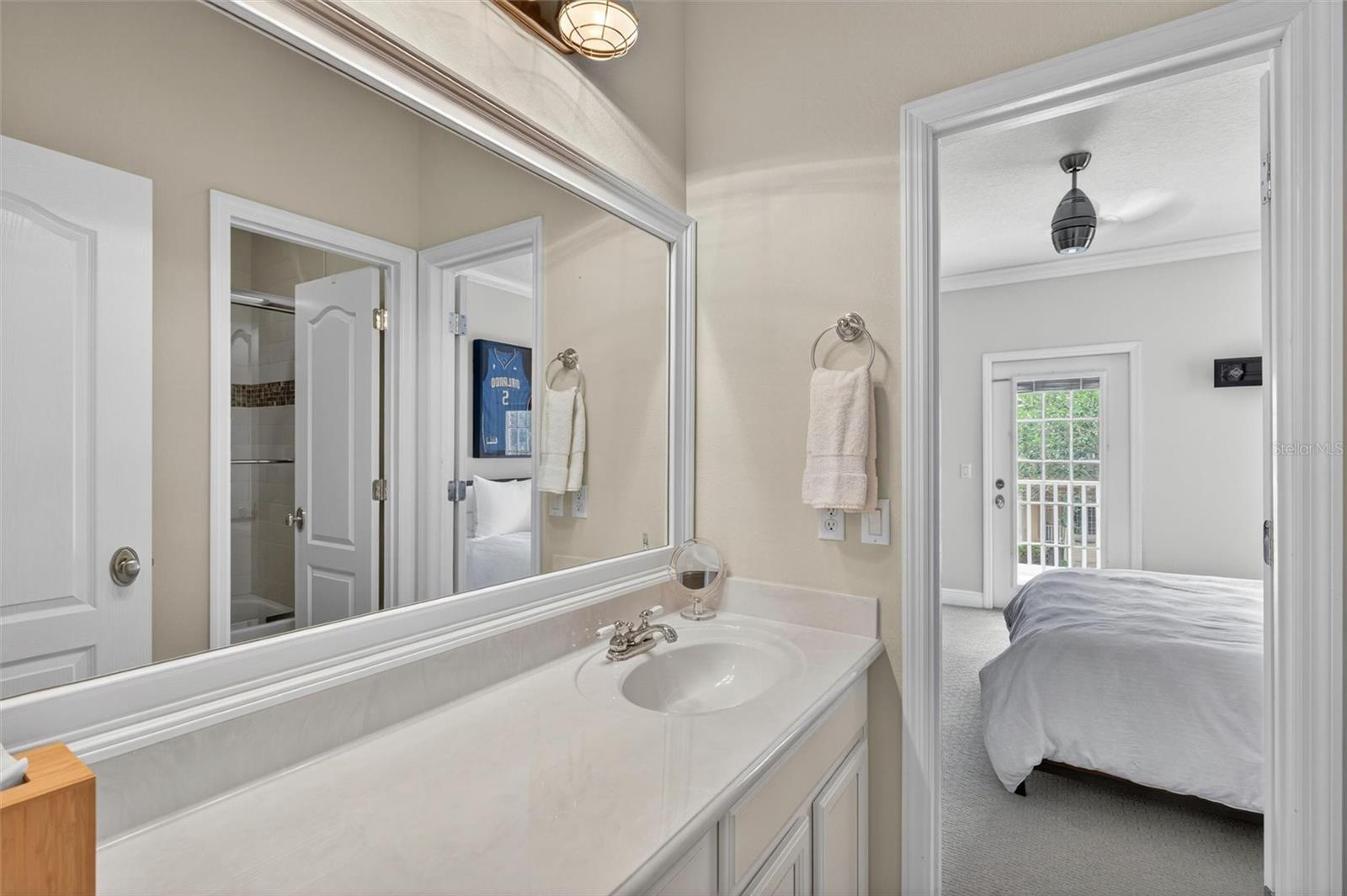 2001 BIDDLE ALY, ORLANDO, FL, 32814