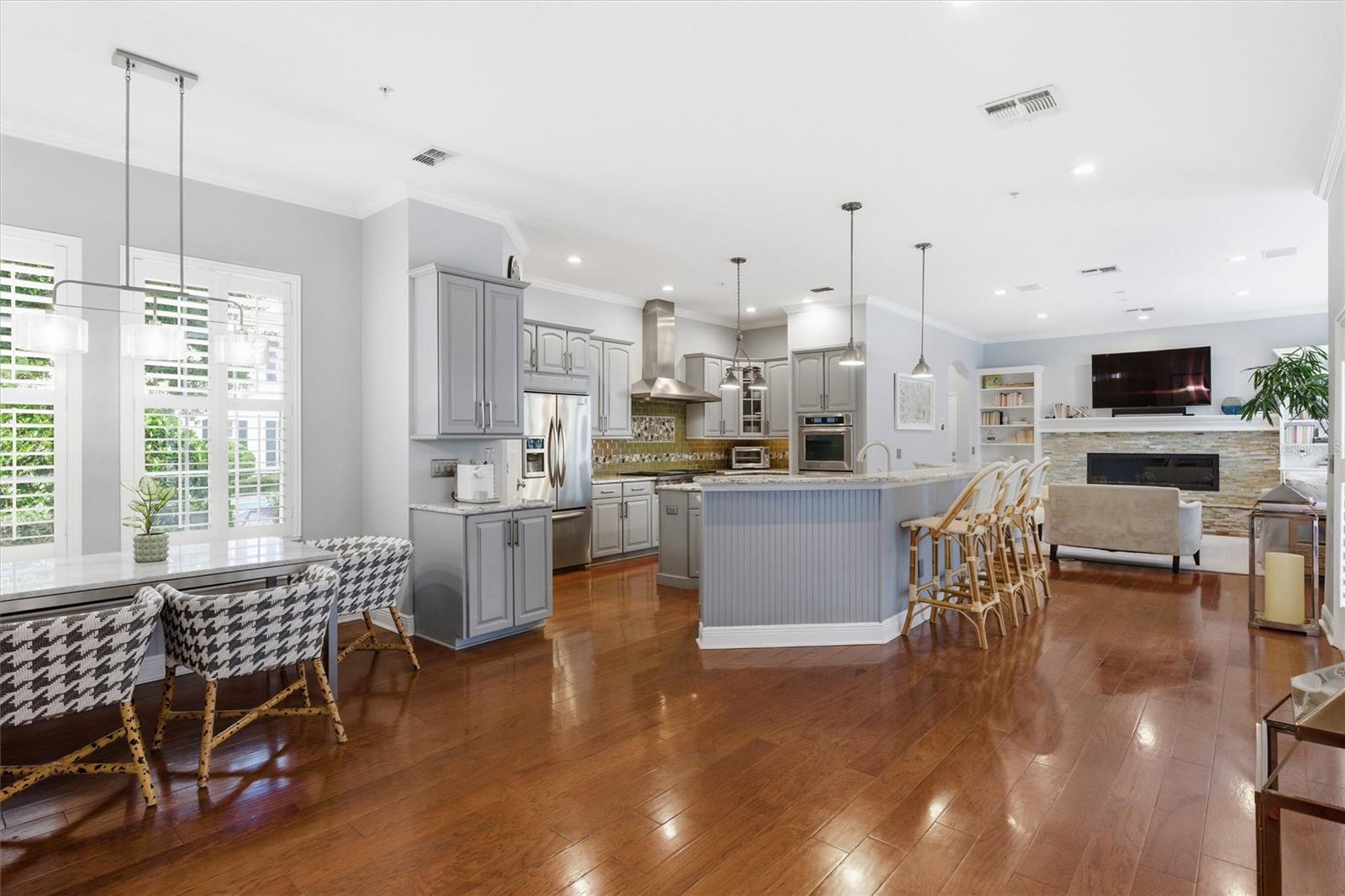 2001 BIDDLE ALY, ORLANDO, FL, 32814