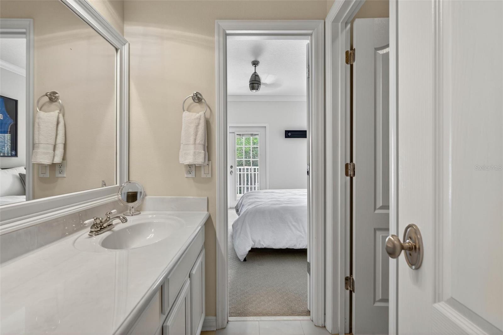 2001 BIDDLE ALY, ORLANDO, FL, 32814