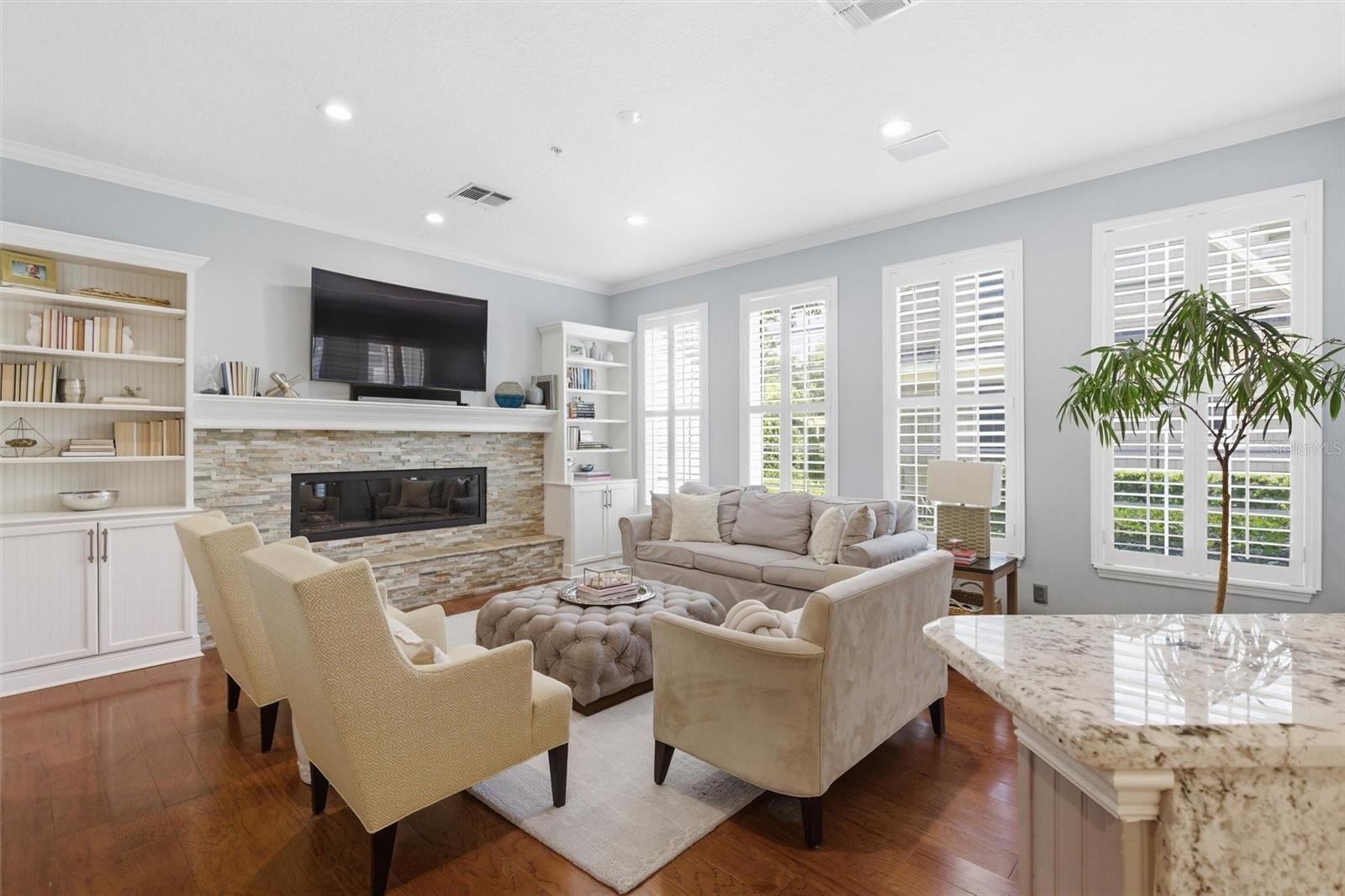 2001 BIDDLE ALY, ORLANDO, FL, 32814