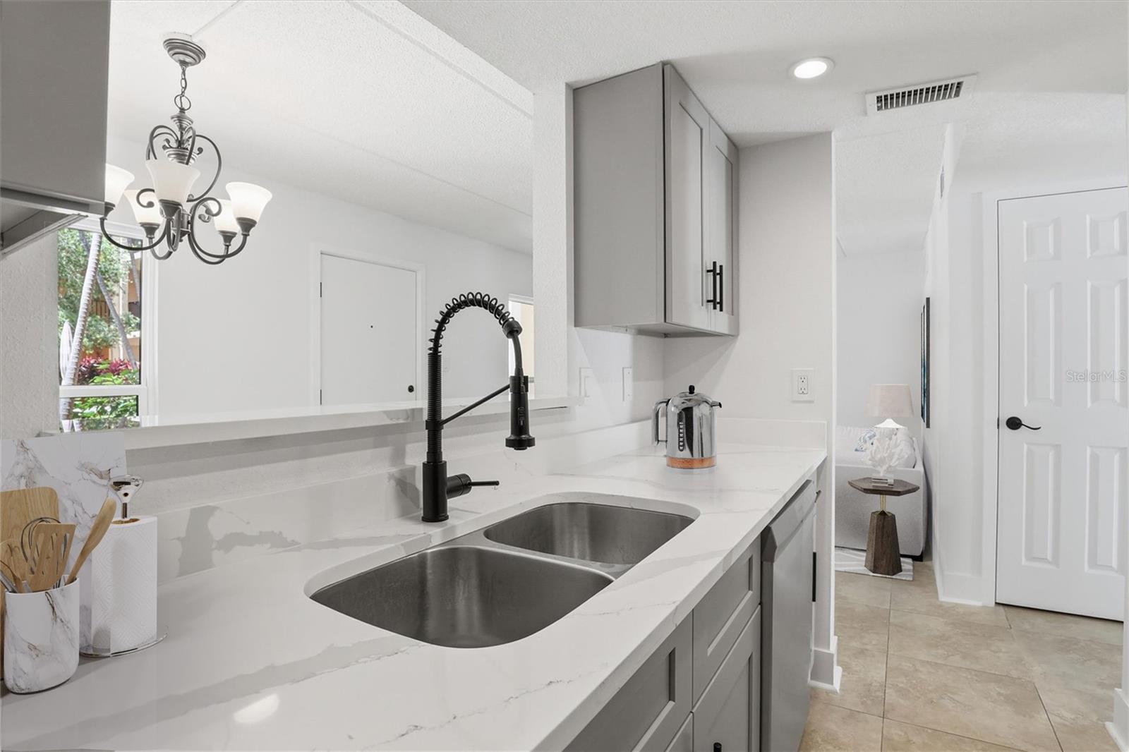 8911 BLIND PASS RD #103, ST PETE BEACH, FL, 33706