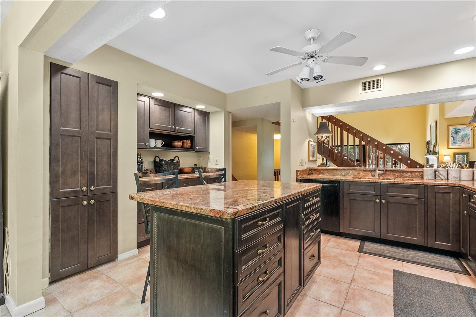 1475 LANDINGS CIR #43, SARASOTA, FL, 34231