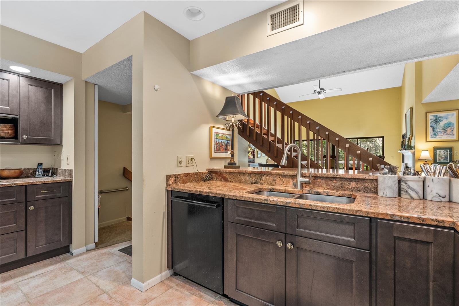 1475 LANDINGS CIR #43, SARASOTA, FL, 34231