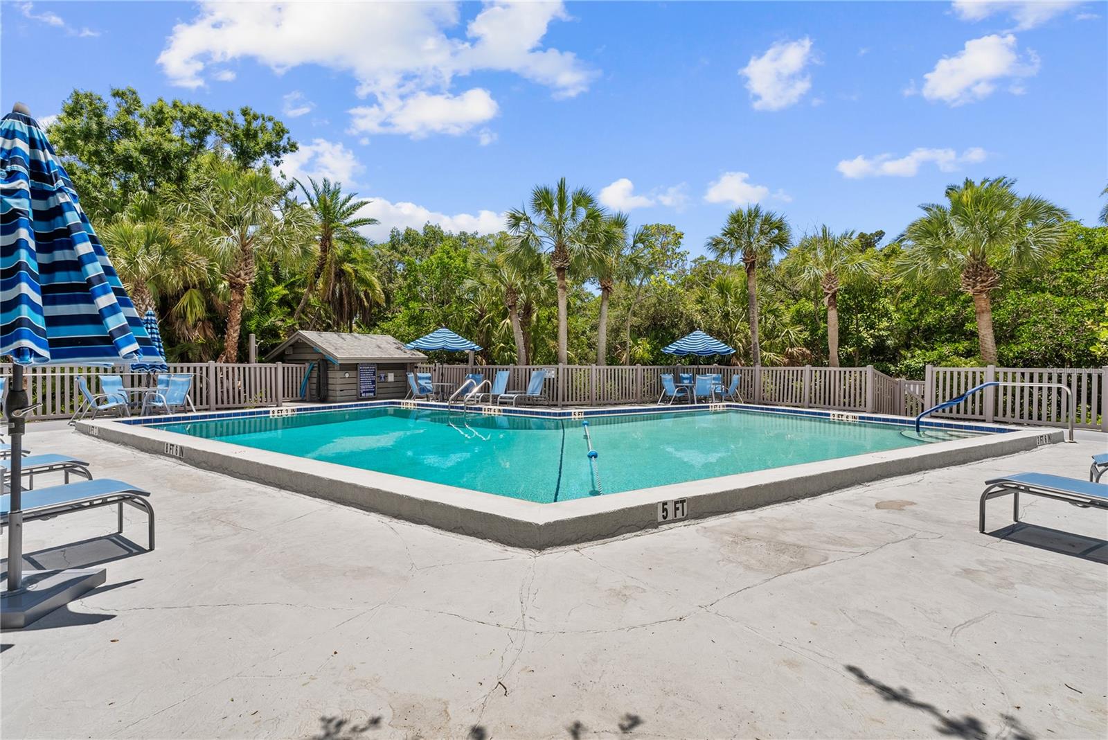 1475 LANDINGS CIR #43, SARASOTA, FL, 34231