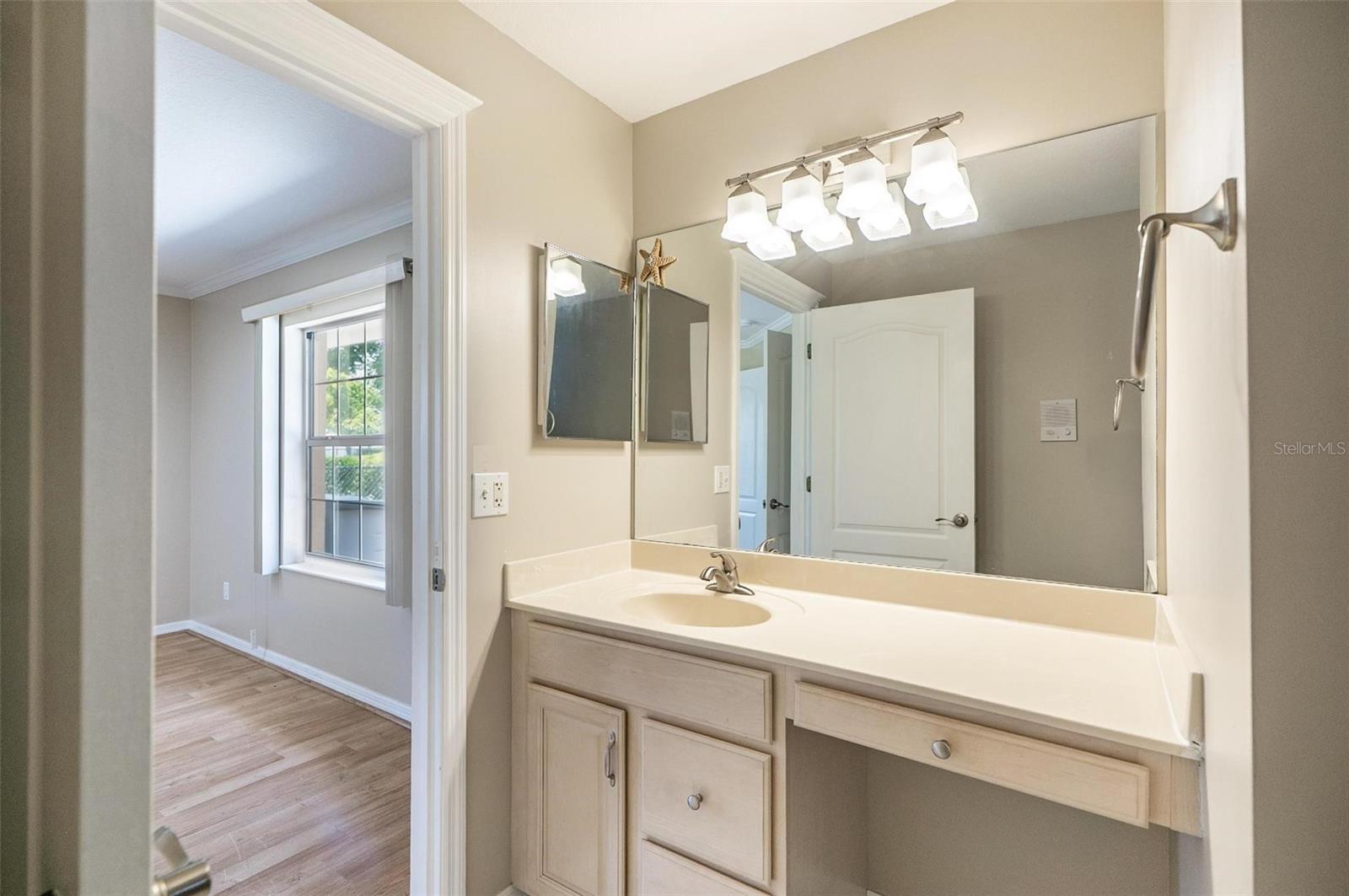 20 WOODFORD LN, PALM COAST, FL, 32164