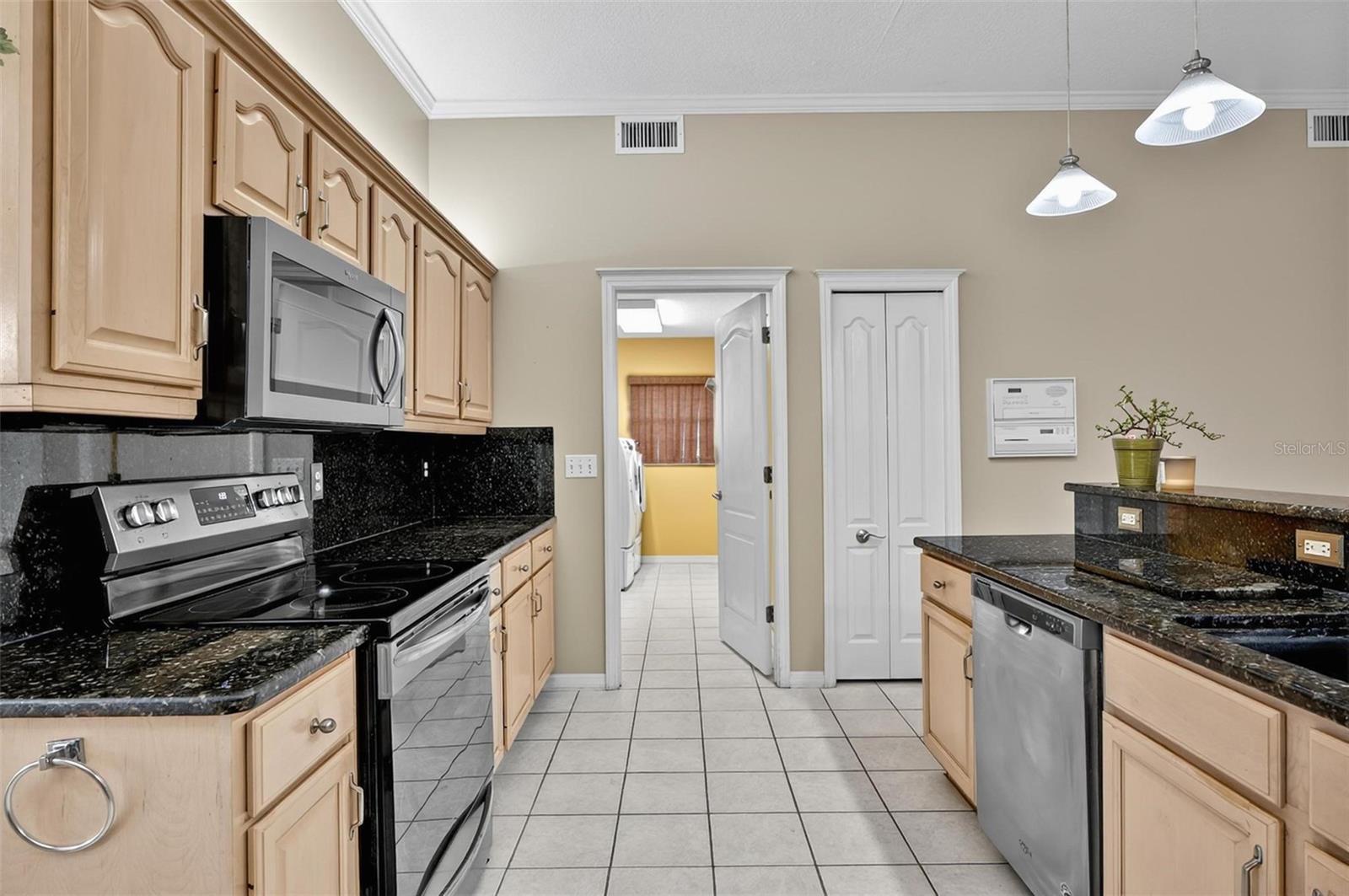 20 WOODFORD LN, PALM COAST, FL, 32164