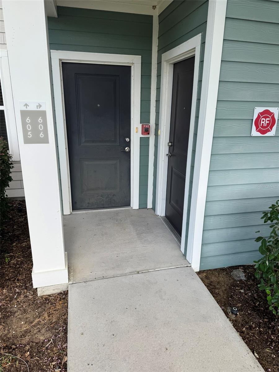 2460 ANN ROU RD #606, TAVARES, FL, 32778