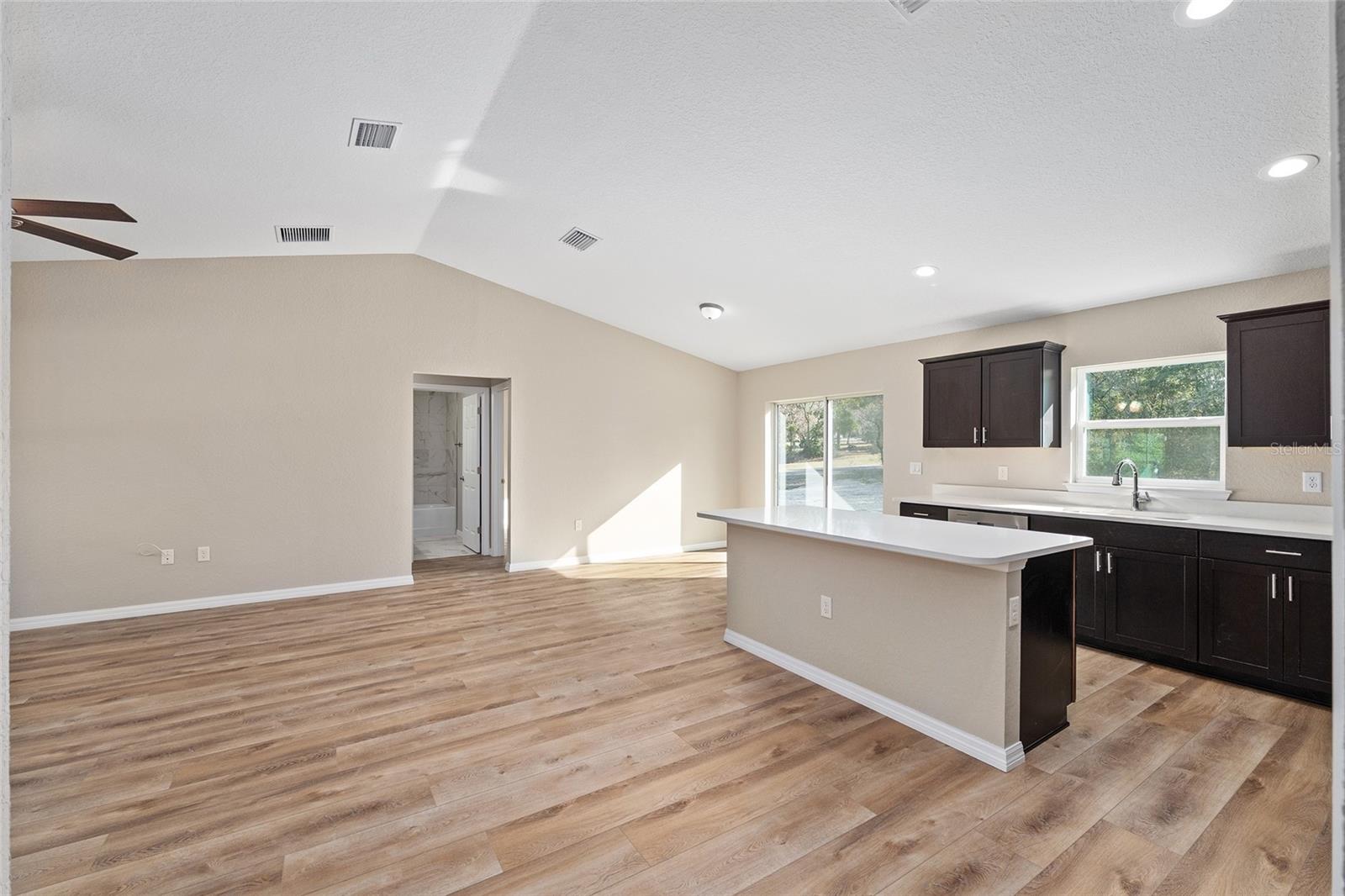 9299 N HUNTER WAY, DUNNELLON, FL, 34433