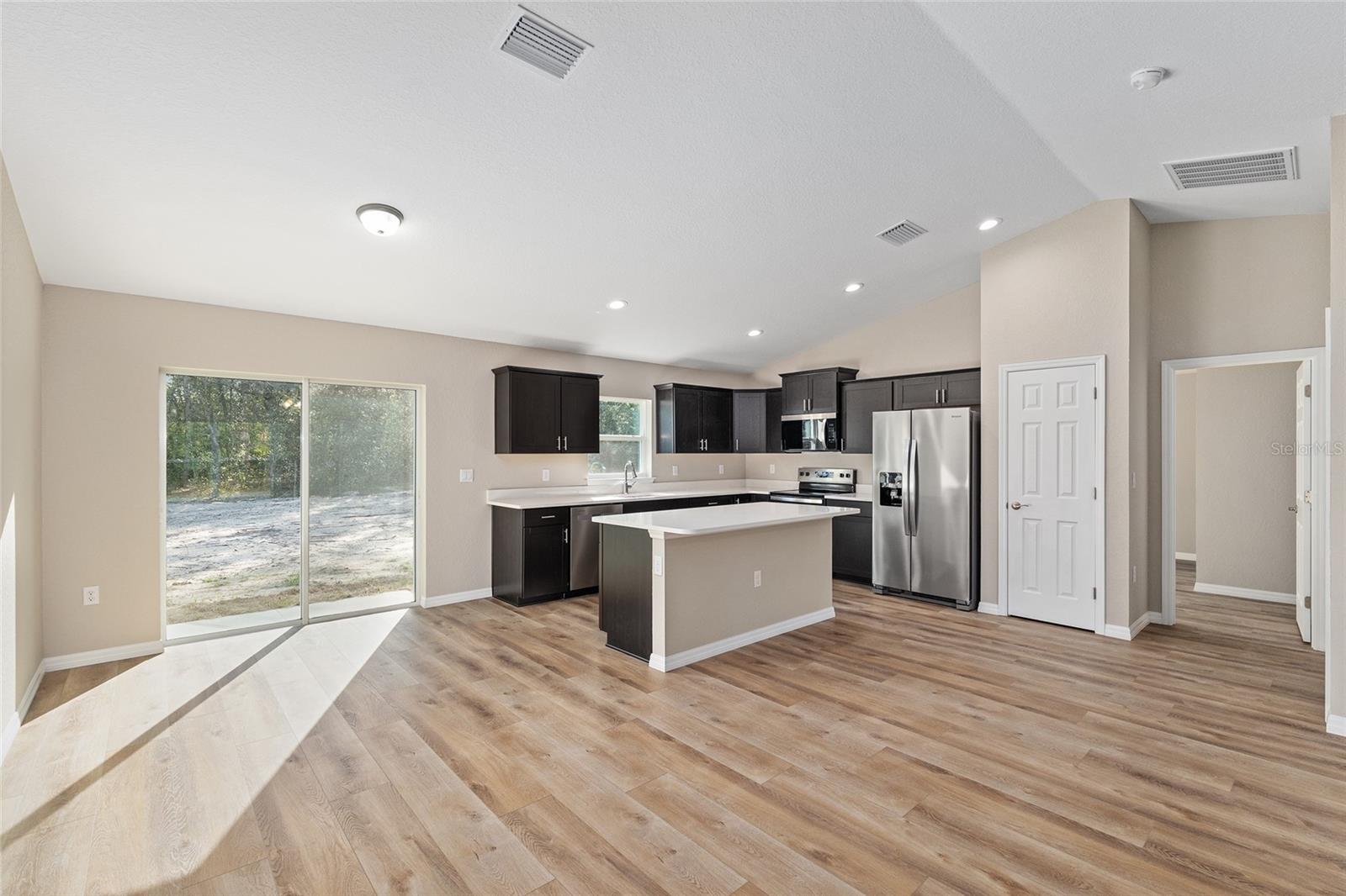 9299 N HUNTER WAY, DUNNELLON, FL, 34433