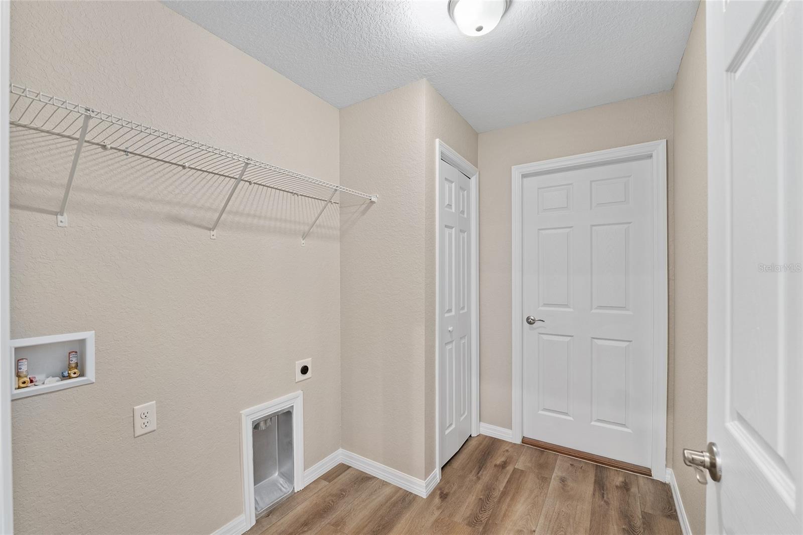 9299 N HUNTER WAY, DUNNELLON, FL, 34433