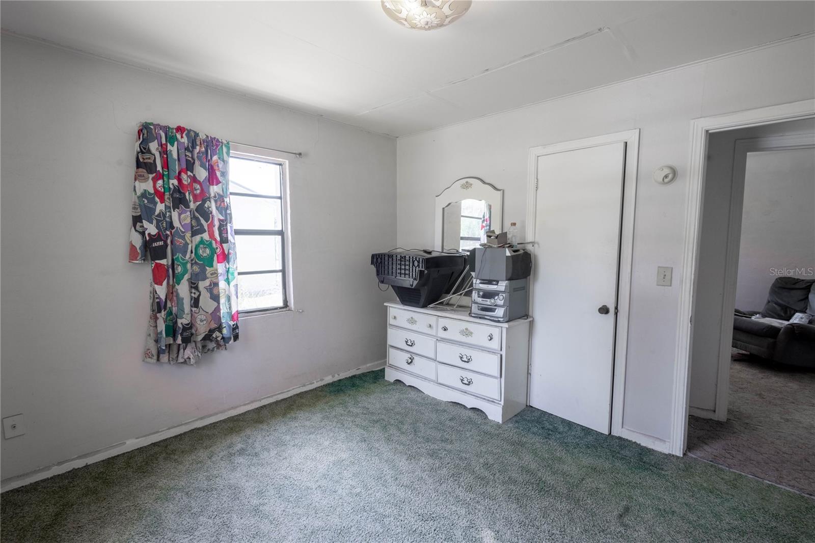 6281 SE HAMES RD, BELLEVIEW, FL, 34420