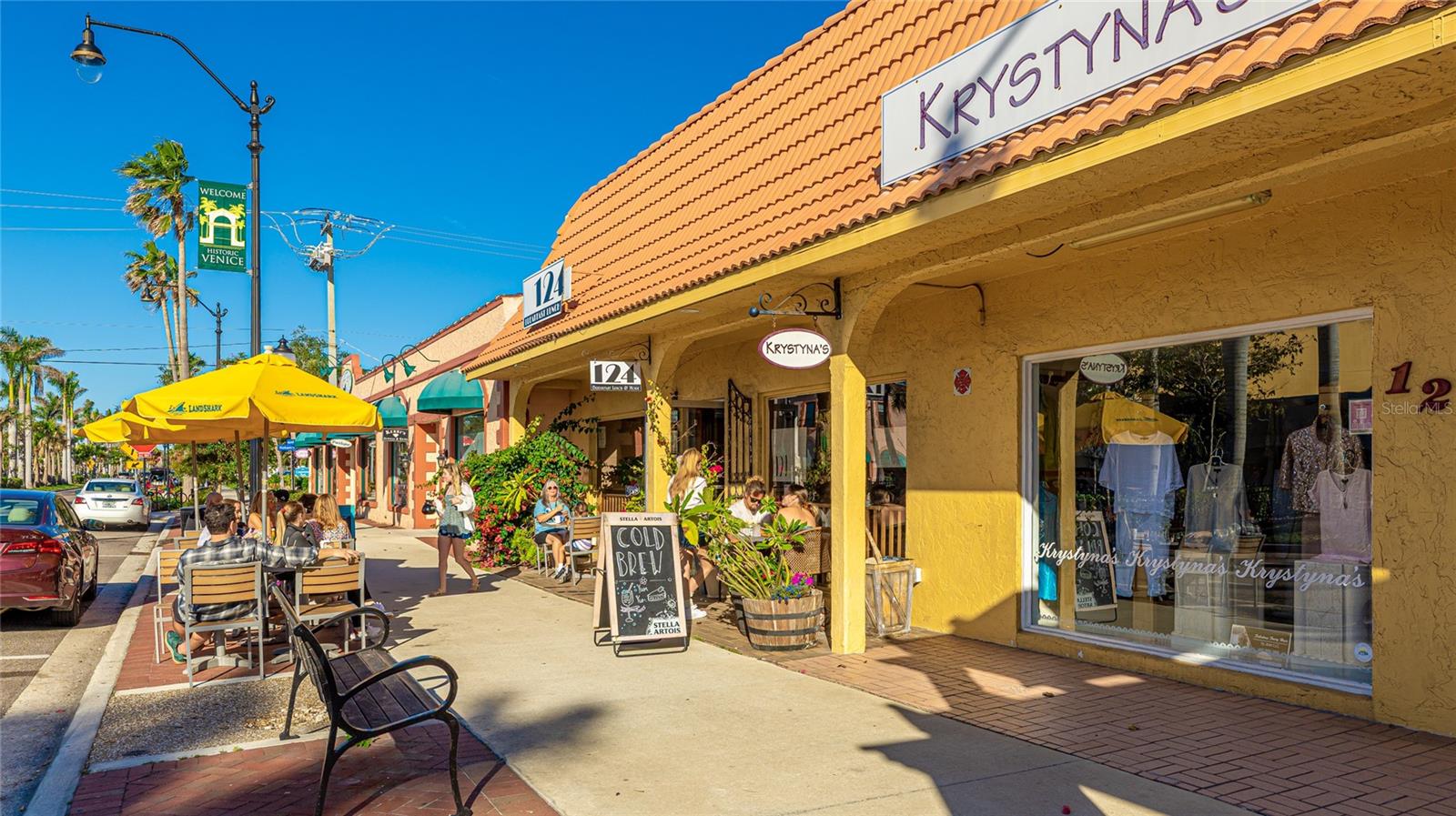 2102 CALUSA LAKES BLVD, NOKOMIS, FL, 34275