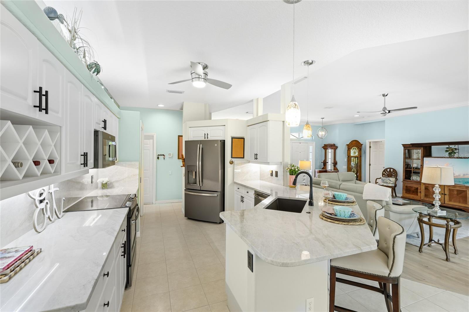 2102 CALUSA LAKES BLVD, NOKOMIS, FL, 34275