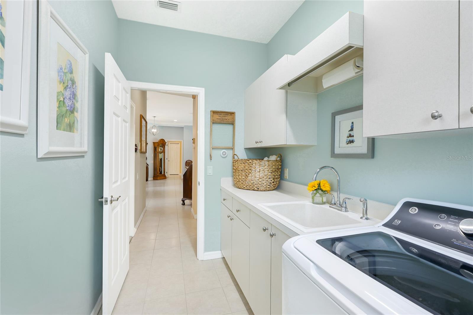 2102 CALUSA LAKES BLVD, NOKOMIS, FL, 34275
