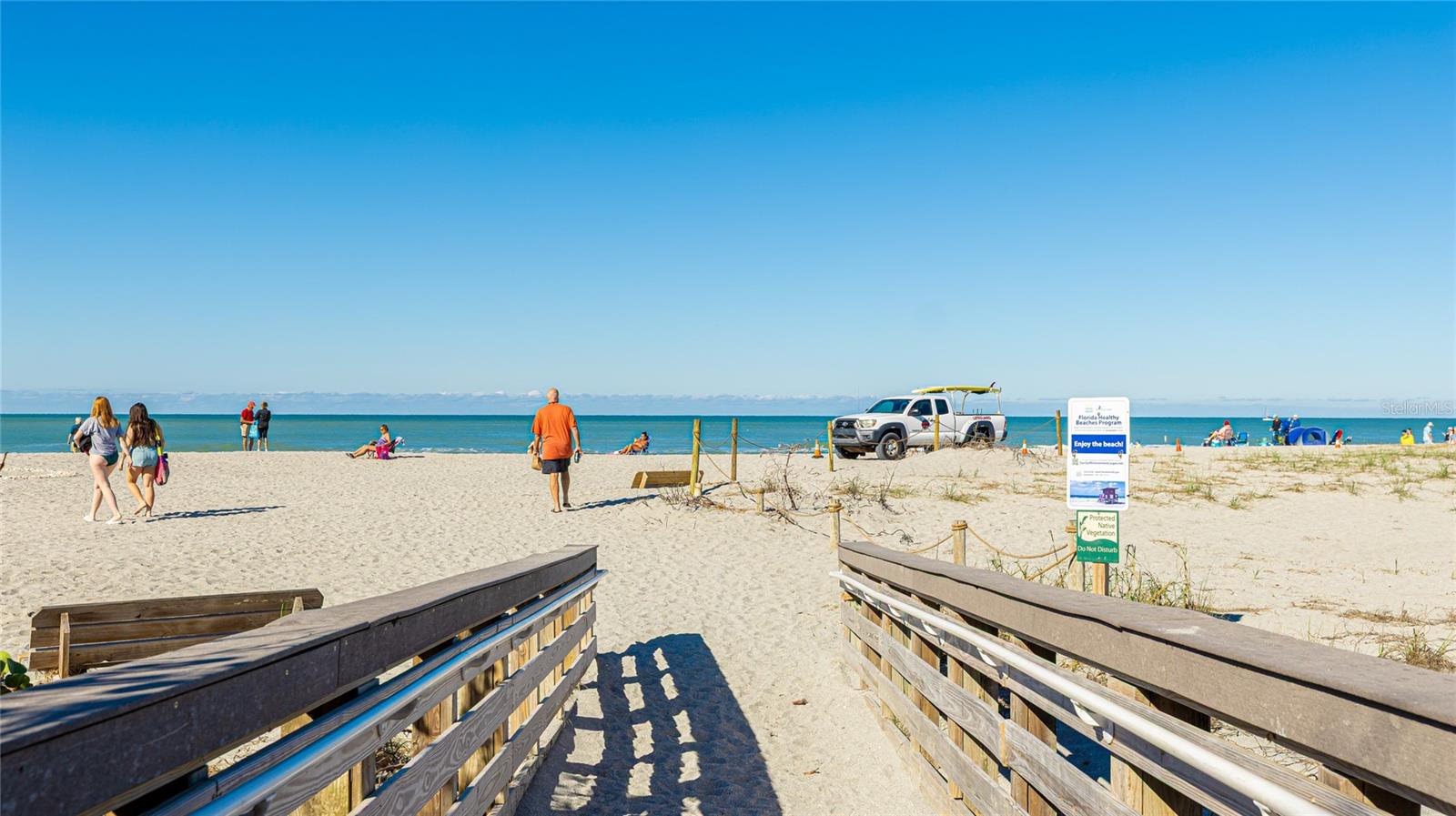 2102 CALUSA LAKES BLVD, NOKOMIS, FL, 34275