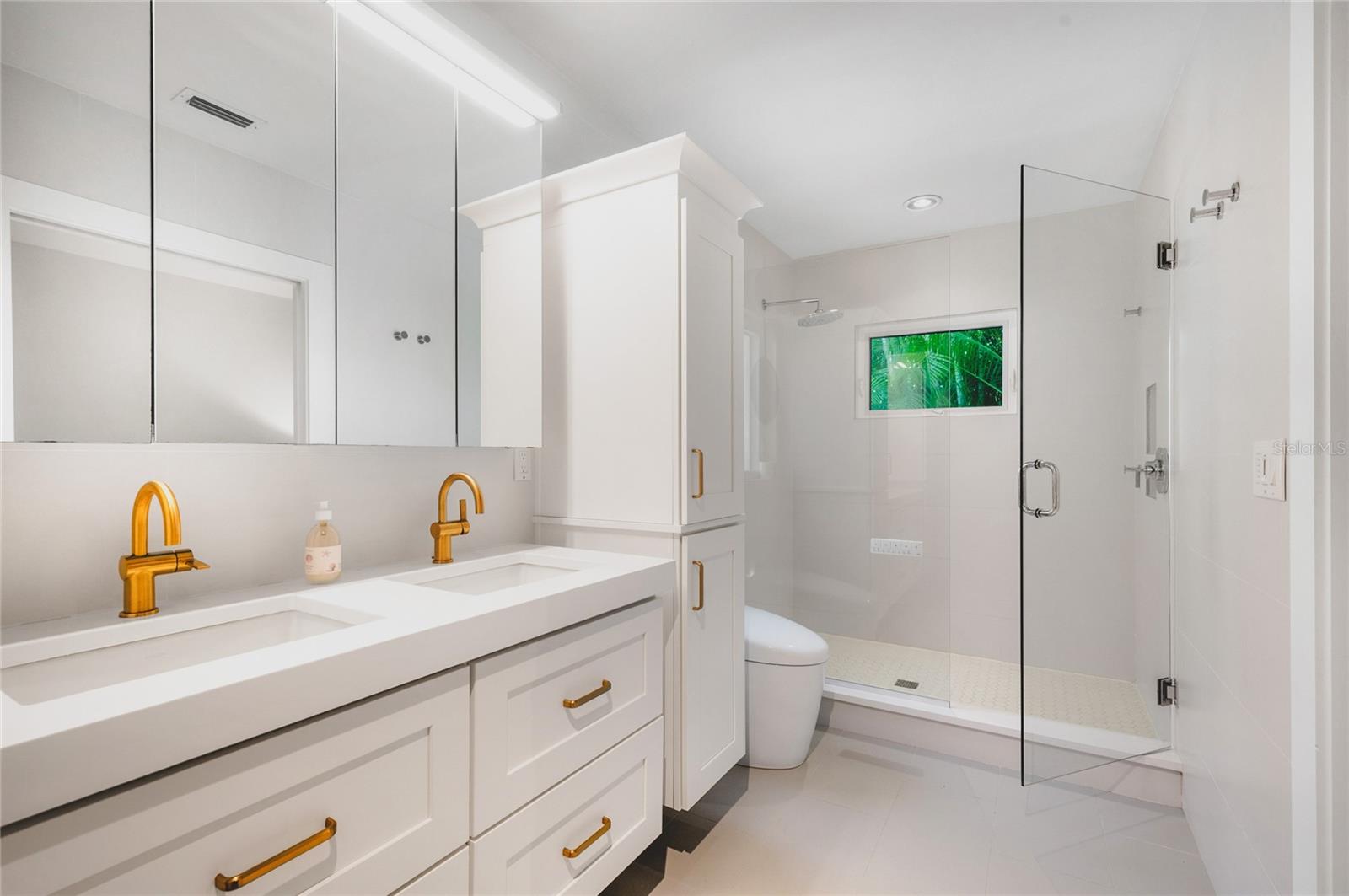 242 GLADIOLUS ST, ANNA MARIA, FL, 34216