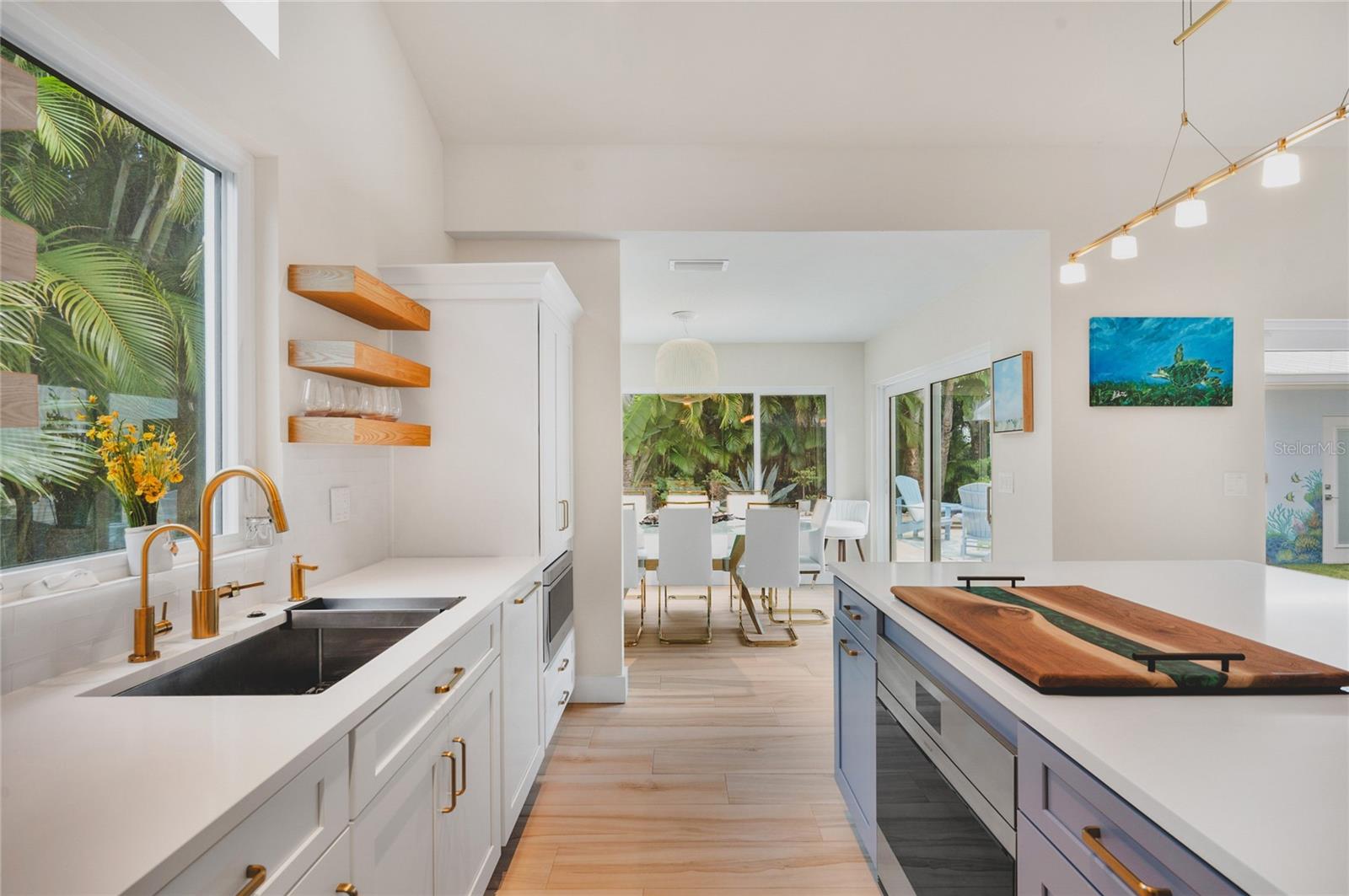 242 GLADIOLUS ST, ANNA MARIA, FL, 34216