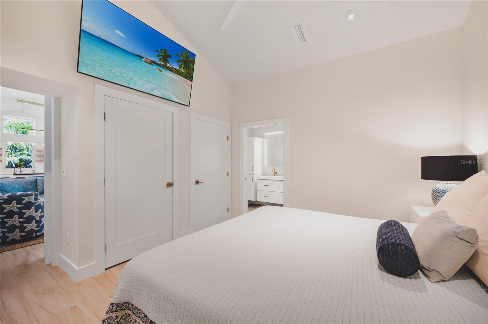 242 GLADIOLUS ST, ANNA MARIA, FL, 34216